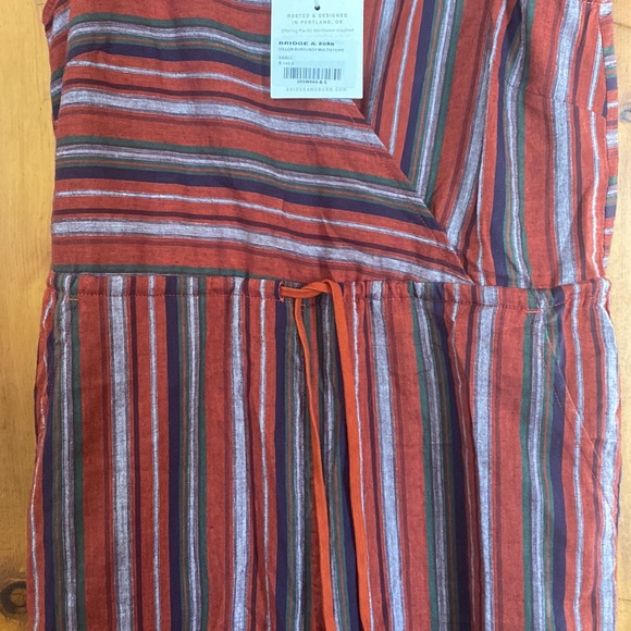 Bridge & Burn Jumpsuit Small - Picture 3 of 5